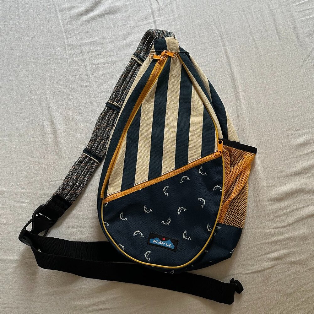 Kavu Paxton Fly Fish Sling Bag